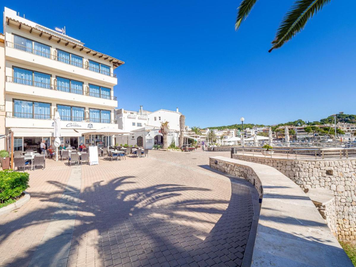 Hostal Port Corona كالا راتخاذا المظهر الخارجي الصورة