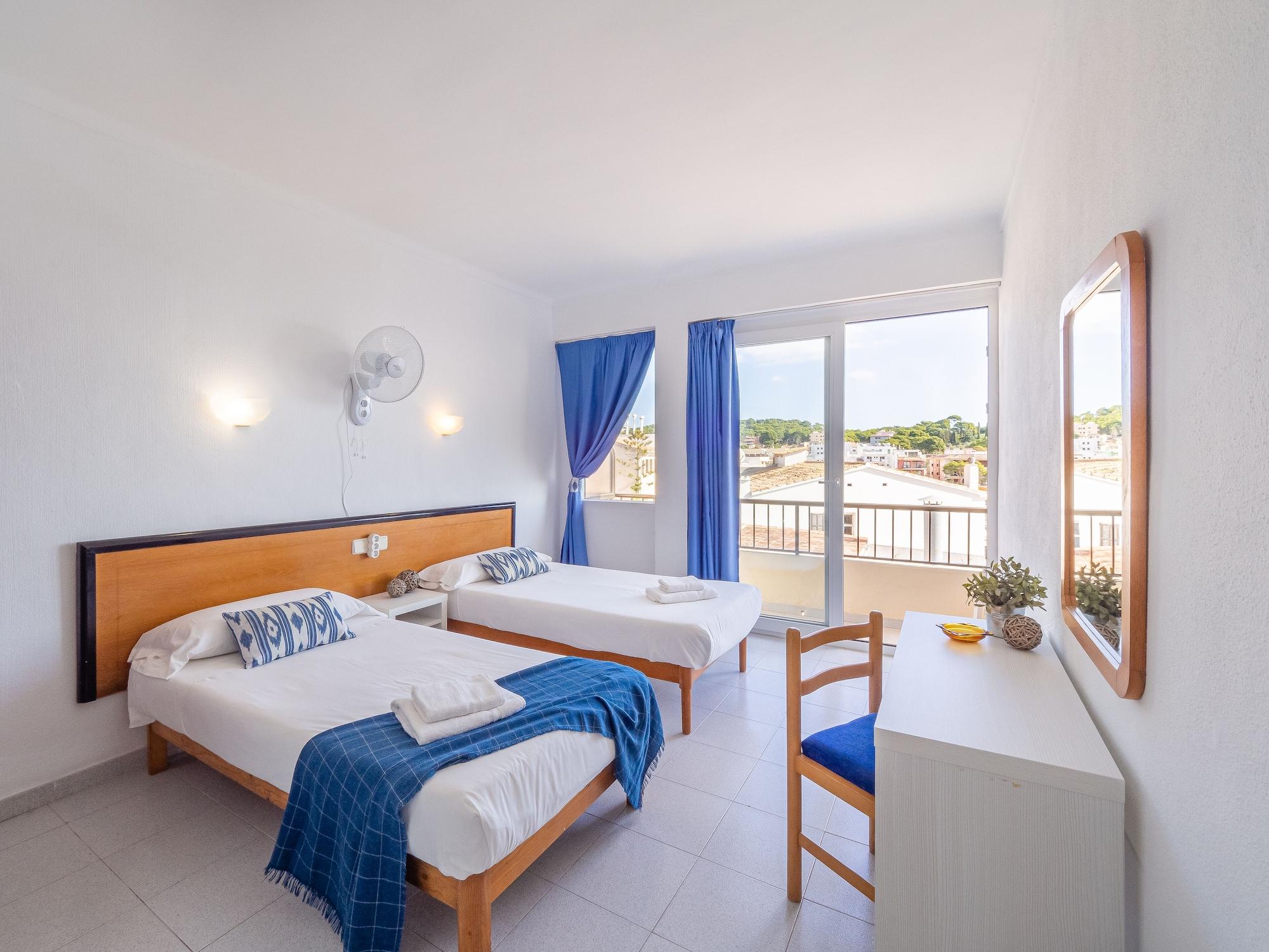 Hostal Port Corona كالا راتخاذا المظهر الخارجي الصورة