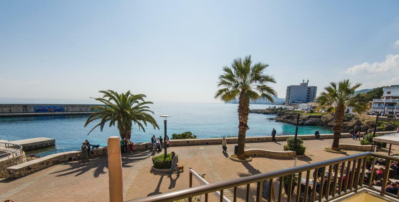 Hostal Port Corona كالا راتخاذا المظهر الخارجي الصورة